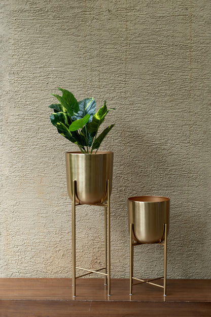 Jiva metal planter set of 2